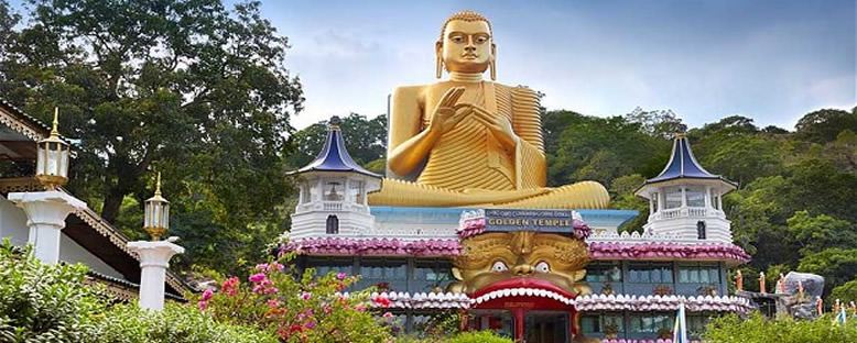 Altın Buddha Heykeli - Kandy