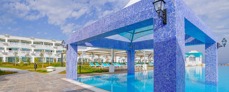 Limak Cyprus Deluxe Hotel - Havuz