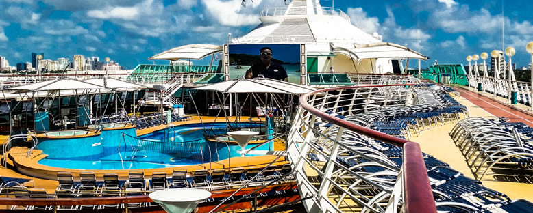 Güneşlenme Terası - Vision of the Seas
