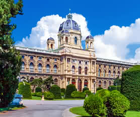 Viyana Turları